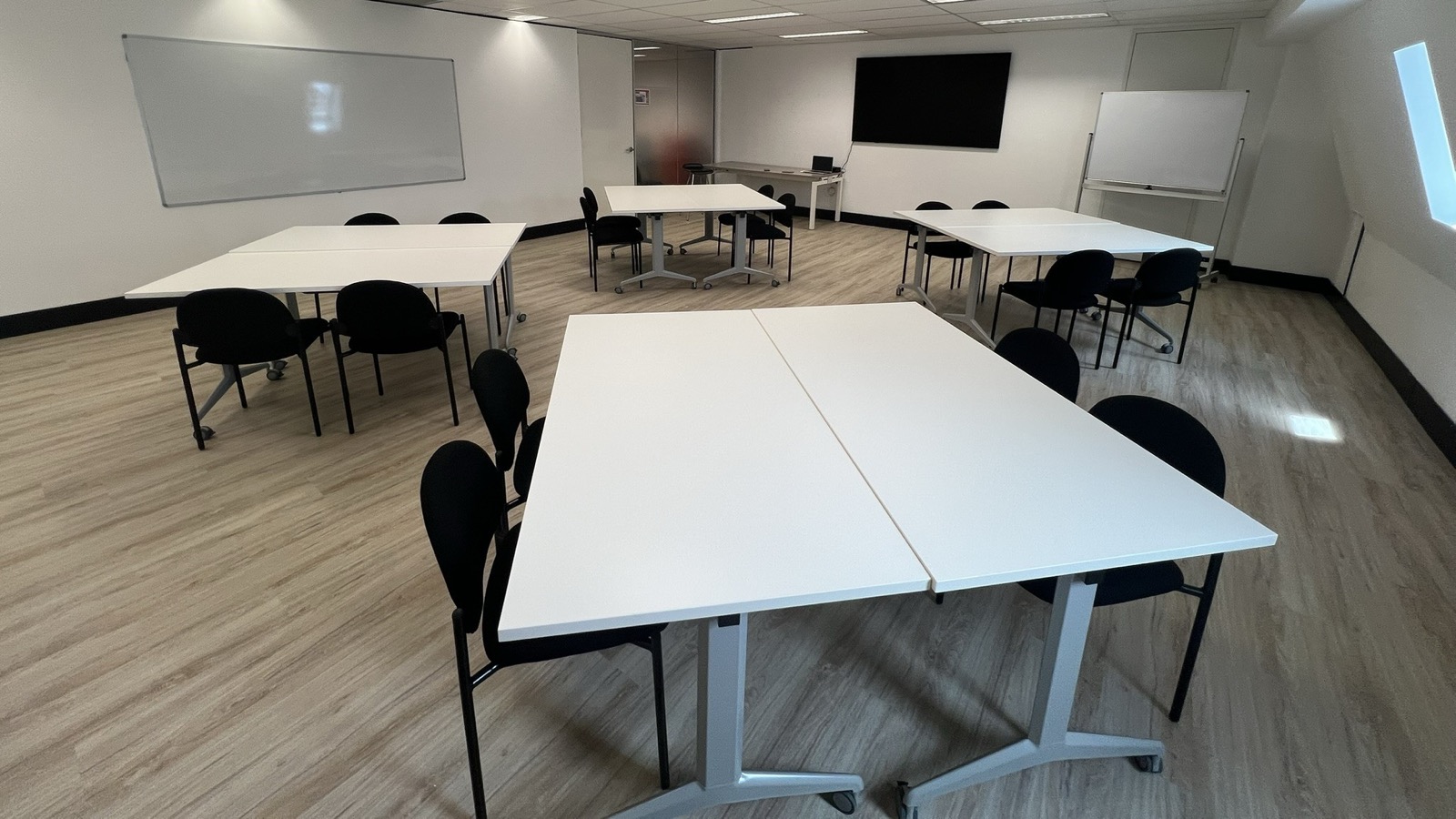 Training Room — Workshop pods